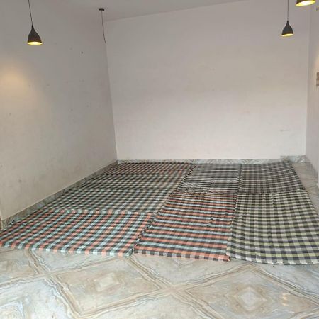 Shri Annapurna Dormitory Vandrerhjem Rāmnagar Eksteriør bilde